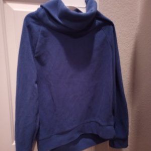 Old Navy Girls Fleece Pullover Crowl Neck